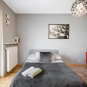  Апартаменты Clicktheflat Artistic Estate Польша