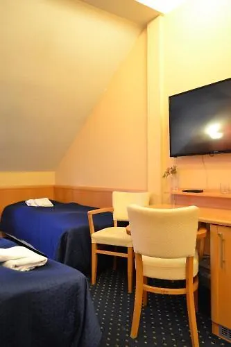 Aladin Praha Otel 3*, Prag